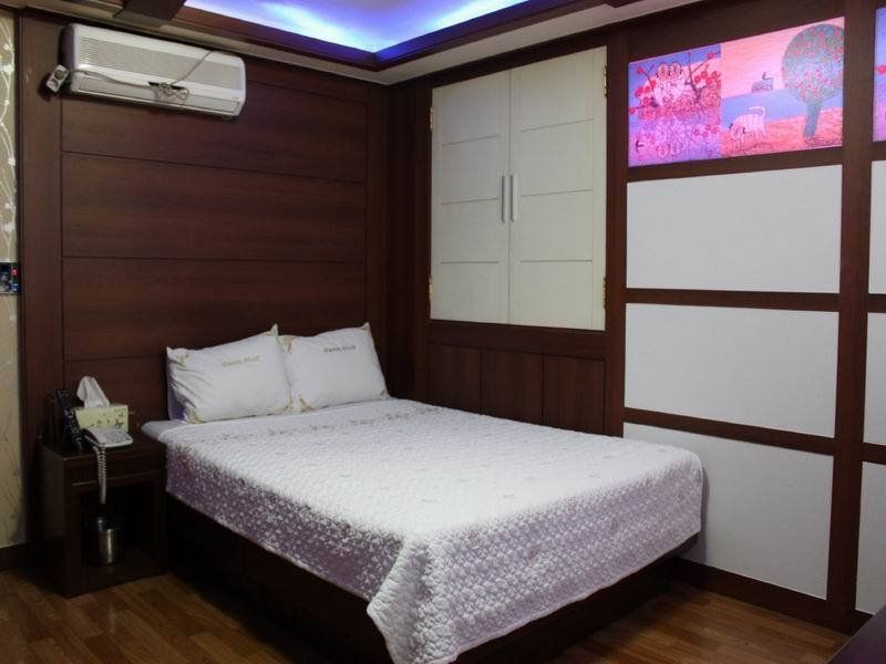 Picasso Motel Jongno Seúl Exterior foto